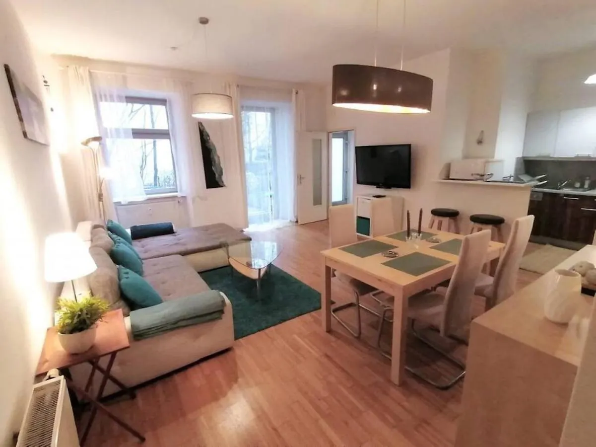 Nd Exquisites Wundervolles Ruhiges Terrassenapartment Mit Garage Vienna